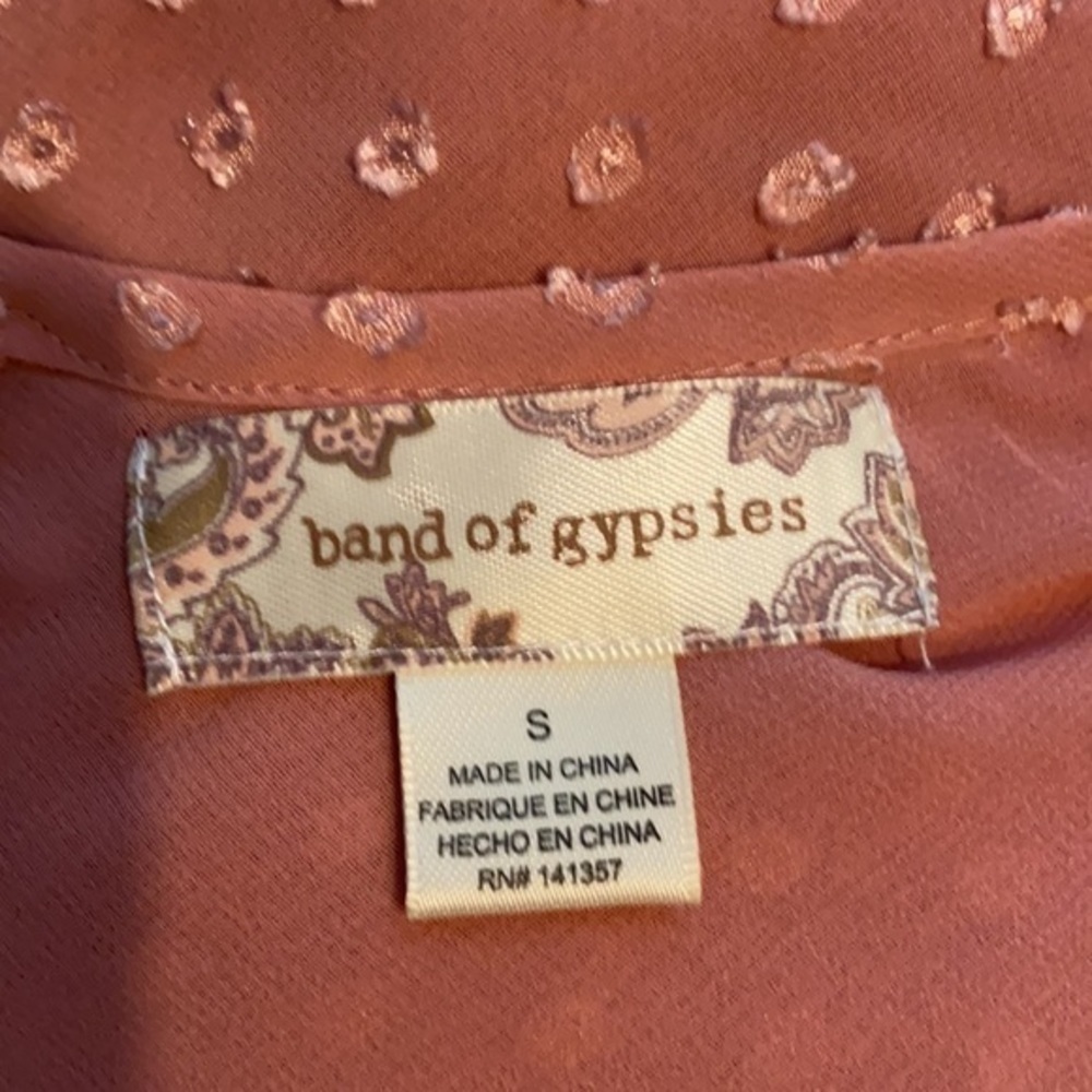 Band of Gypsies Floral Appliqué Bell Sleeve Sheer Blouse - Picture 14 of 17